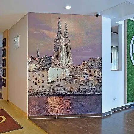 Hotel Regensburg-city *