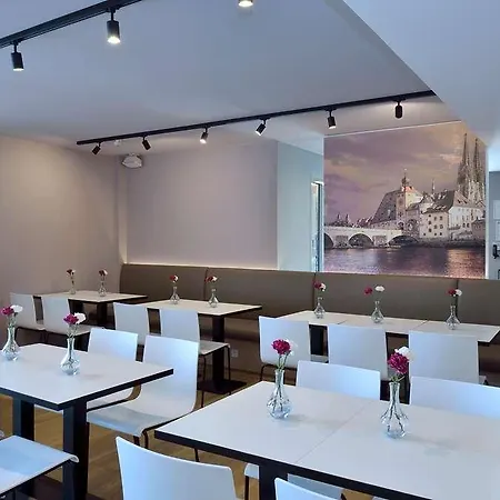Hotel Regensburg-city Karlskron